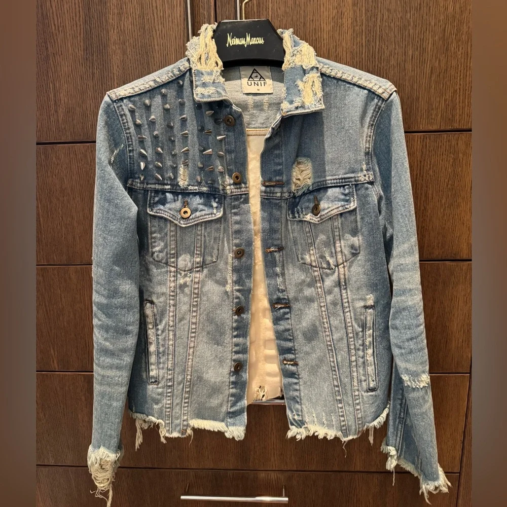New Unif Distressed Americana Jean Jacket - Size M - Picture 5 of 6